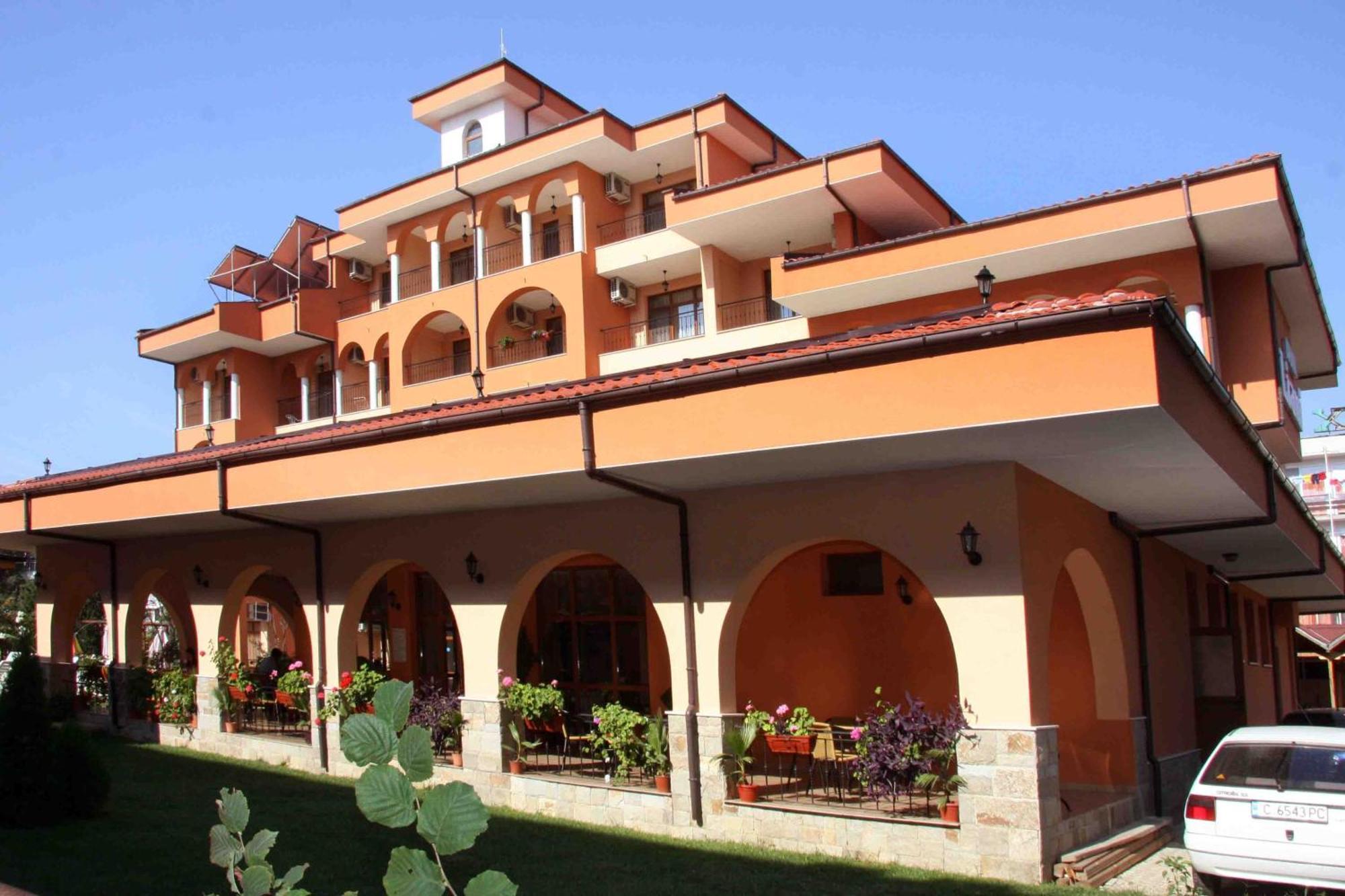 Hotel Liani Солнечный берег Экстерьер фото